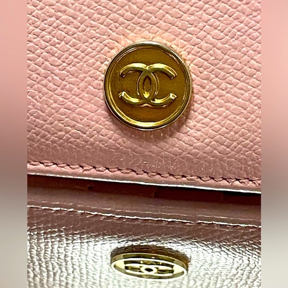 Chanel large flap wallet with chain - Picture 7 of 17